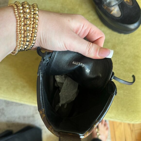 Louis Vuitton Laureate Platform Ankle Boots – Size 38 (Made in Italy) Iconic LV - Picture 5 of 8